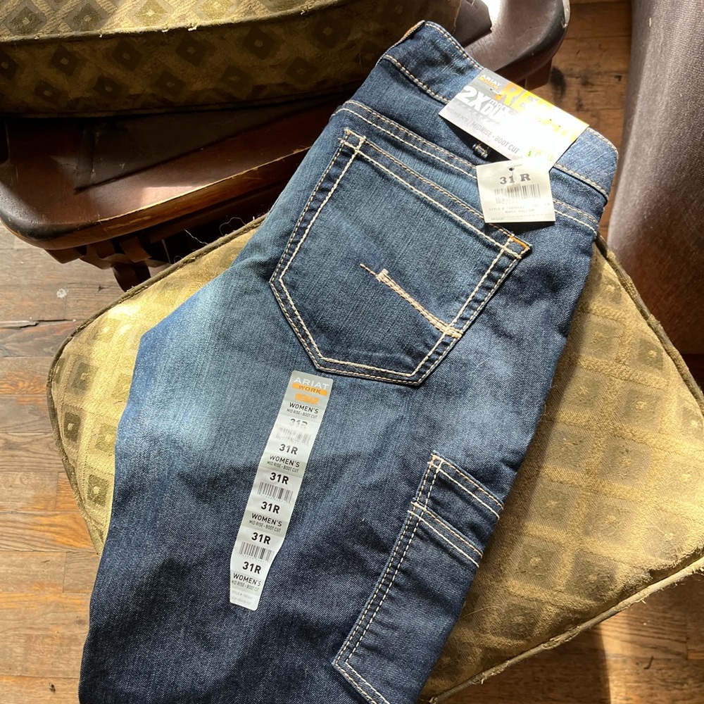 Ariat jeans, size 31R, dark wash. Brand new with tags!